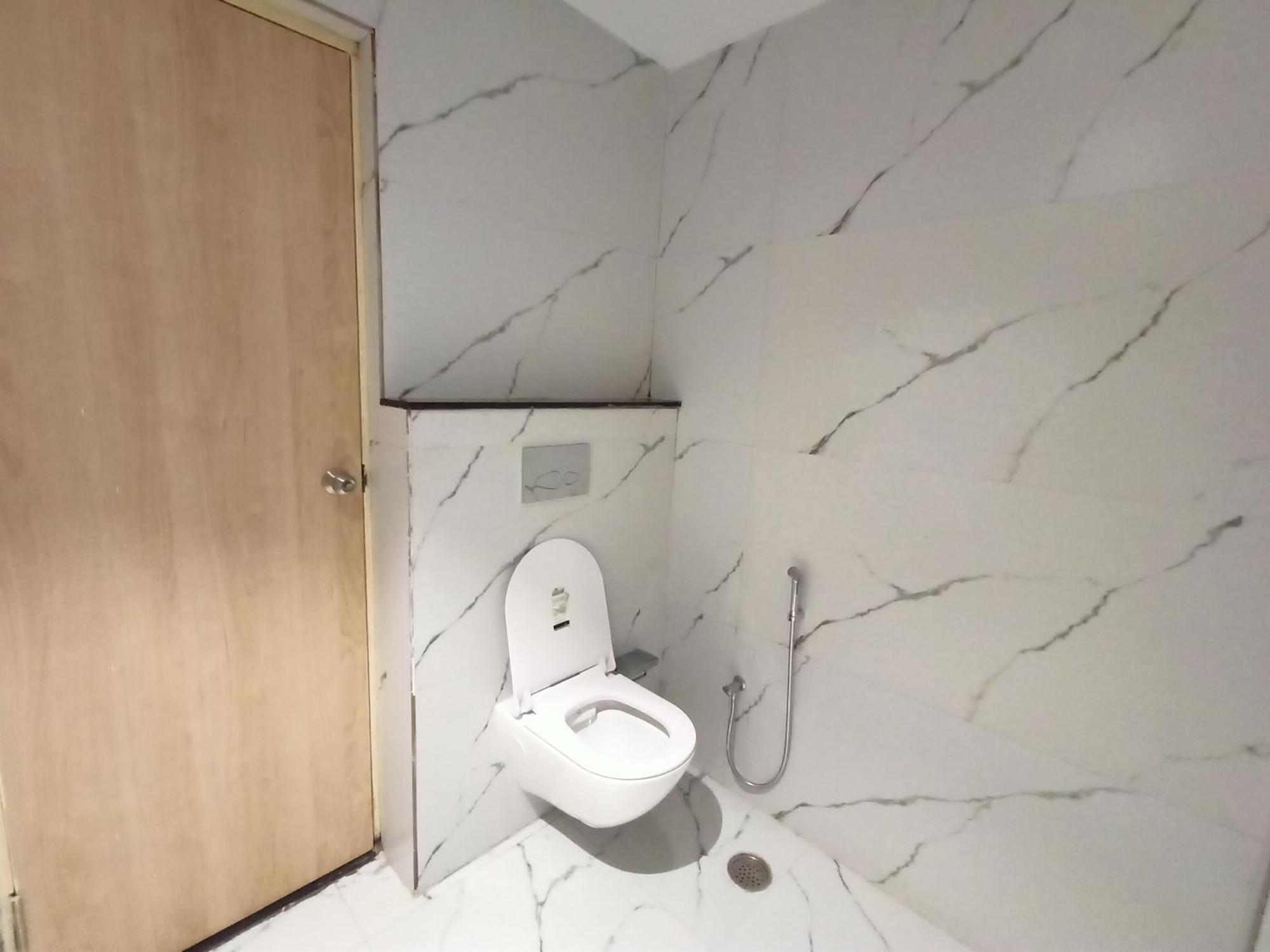 Hotel Global Inn -1 Km From Railway Station - Lift Food And Free Parking Lucknow Exteriör bild